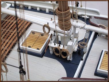 Aft Mast Detail